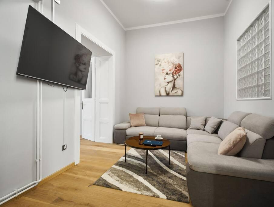 City Twenty 2Bdr Apartment By Irundo Zagreb Eksteriør bilde