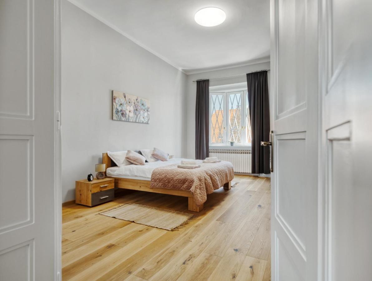 City Twenty 2Bdr Apartment By Irundo Zagreb Eksteriør bilde