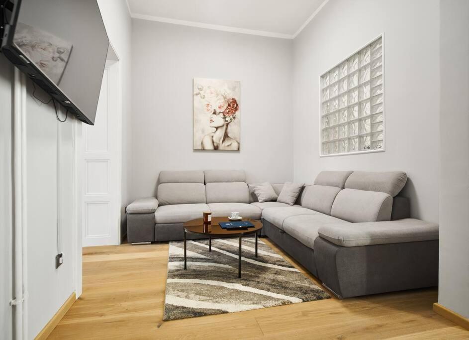 City Twenty 2Bdr Apartment By Irundo Zagreb Eksteriør bilde